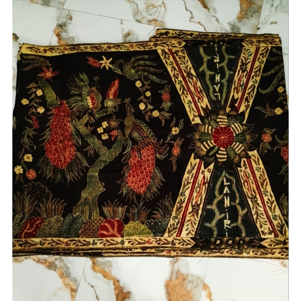 Sarung Batik Tulis Asli Tanjung Bumi Madura