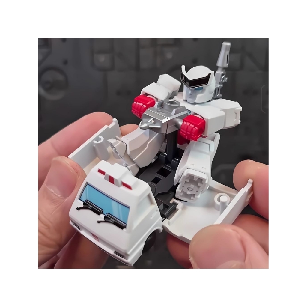 Blokees Transformers defender version - 07 Ratchet & Ratchet Vehicle OFC