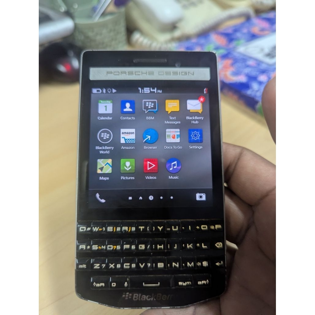 Blackberry Porsche Design P'9983 rare