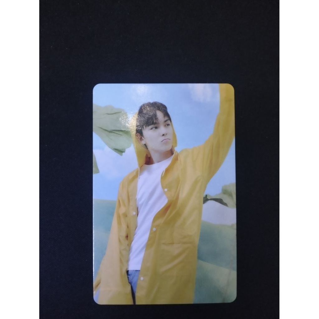 Vernon Dino Heaven Jas Kuning