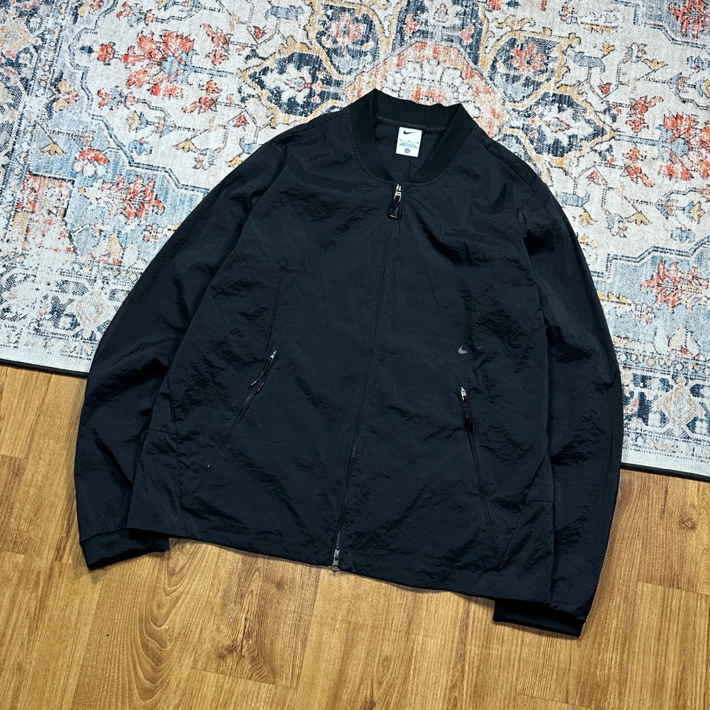 NIKE AXIS PERFORMANCE BOMBER JACKET SECOND