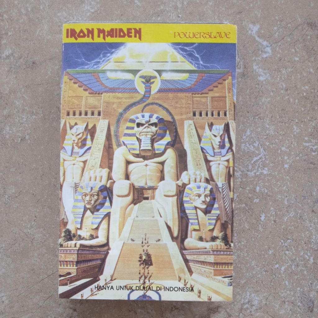 Kaset Pita Iron Maiden "Powerslave"