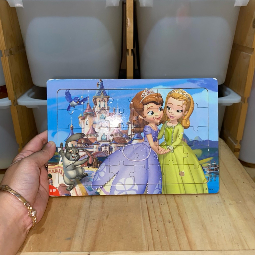 Disney : Sofia The First Jigsaw Puzzle - Mainan Puzzle Disney