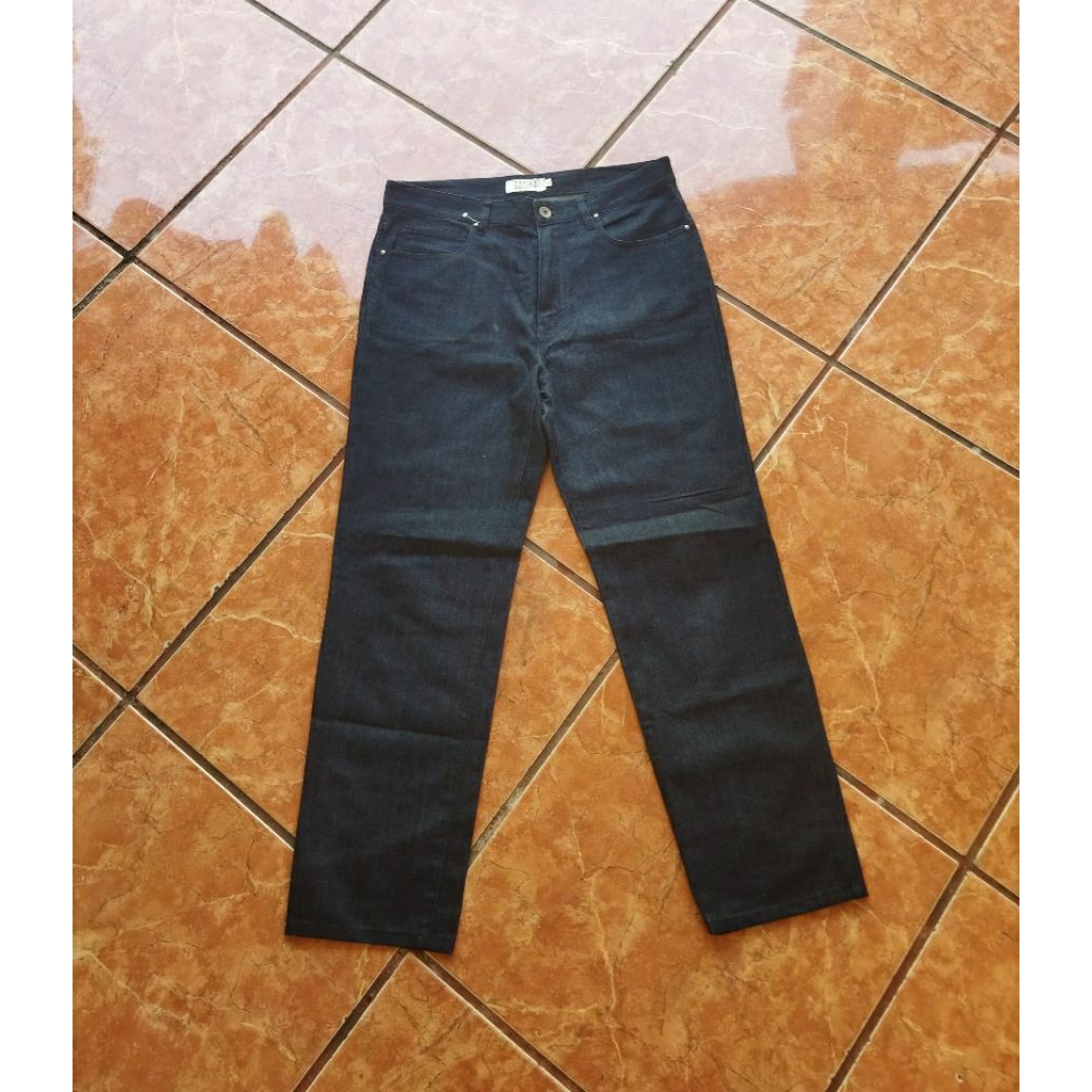 Jeans Buaya Japan