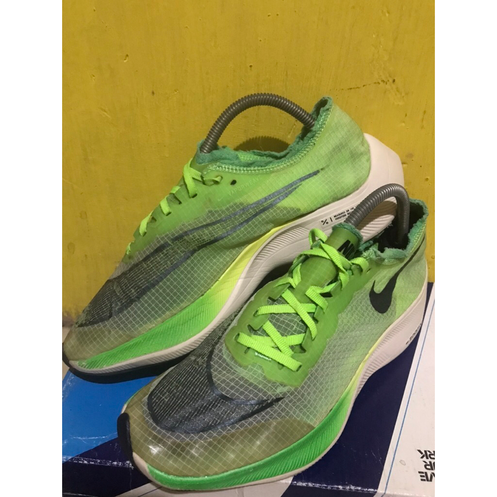 Sepatu Preloved (41)