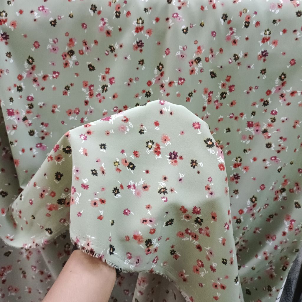 kain bahan wolfis premium - kain materan - kain wolfis garmen - kain wolpeach motif bunga kecil - kt