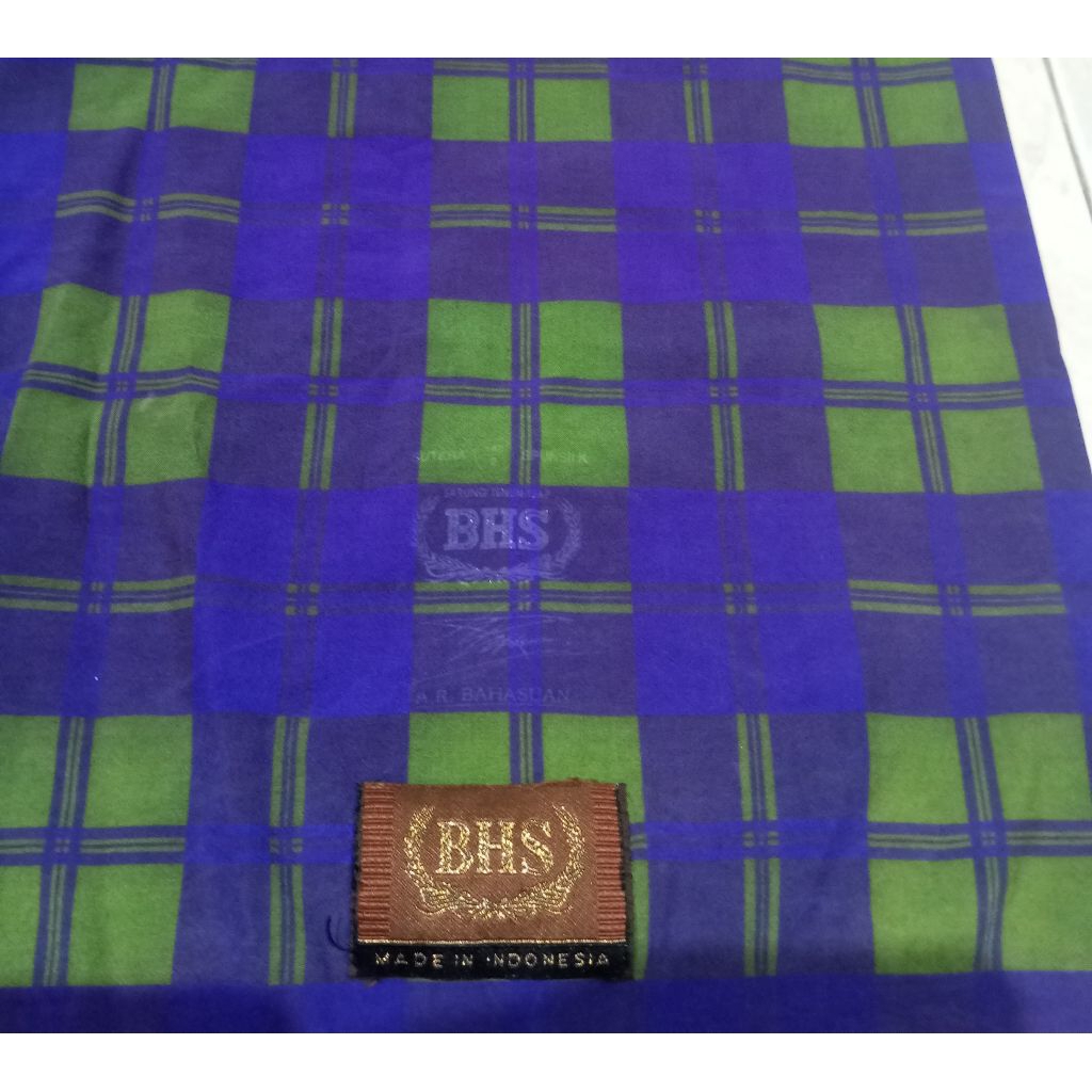 Sarung BHS kdt hijau full sutra spunslik second mulus