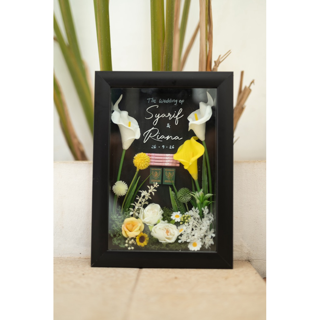 MAHAR PERNIKAHAN FRAME HITAM MAHAR CALLA LILY