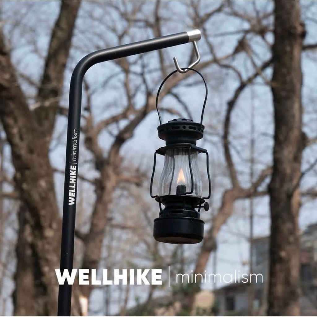 Tiang lampu Camping Wellhike multipungsi acc Black