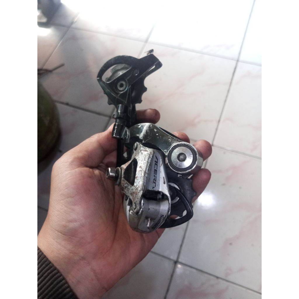 rd Shimano acera original 9 speed