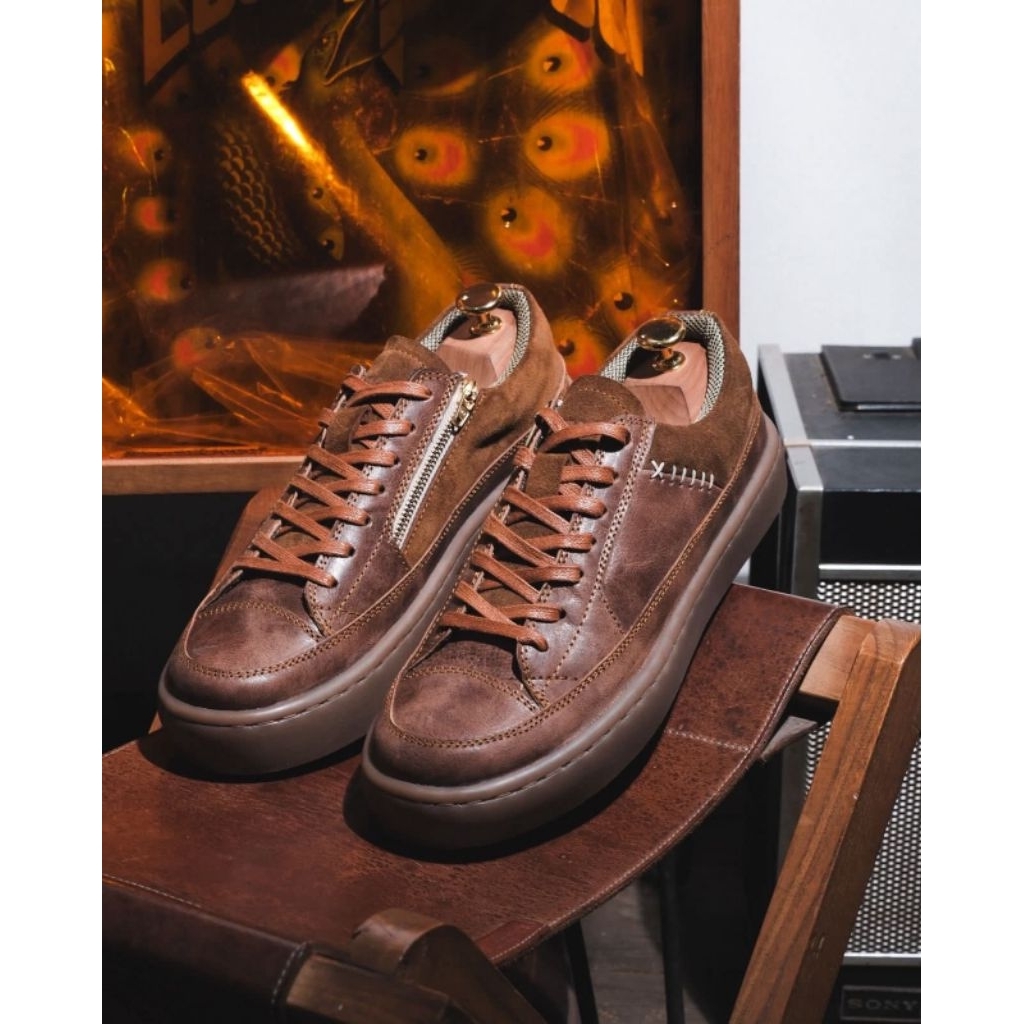 EXODOS57 | Sepatu Pria Sneakers Kulit - SAGGIO BROWN