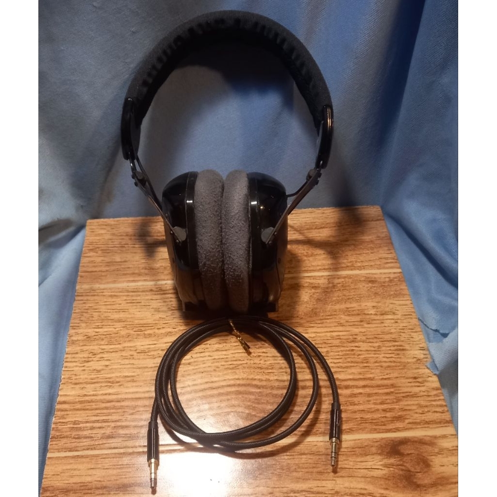 Headphone V-MODA crossfade M-100