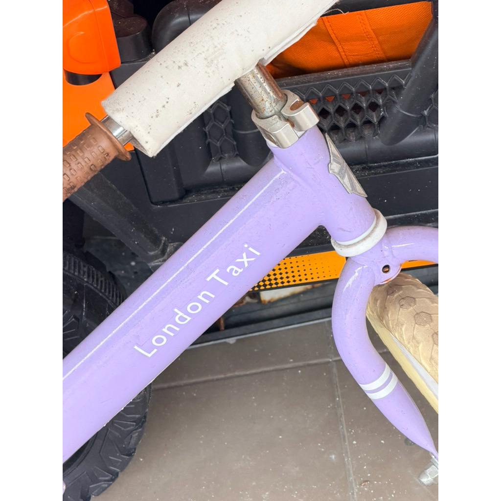 balance bike london taxi preloved