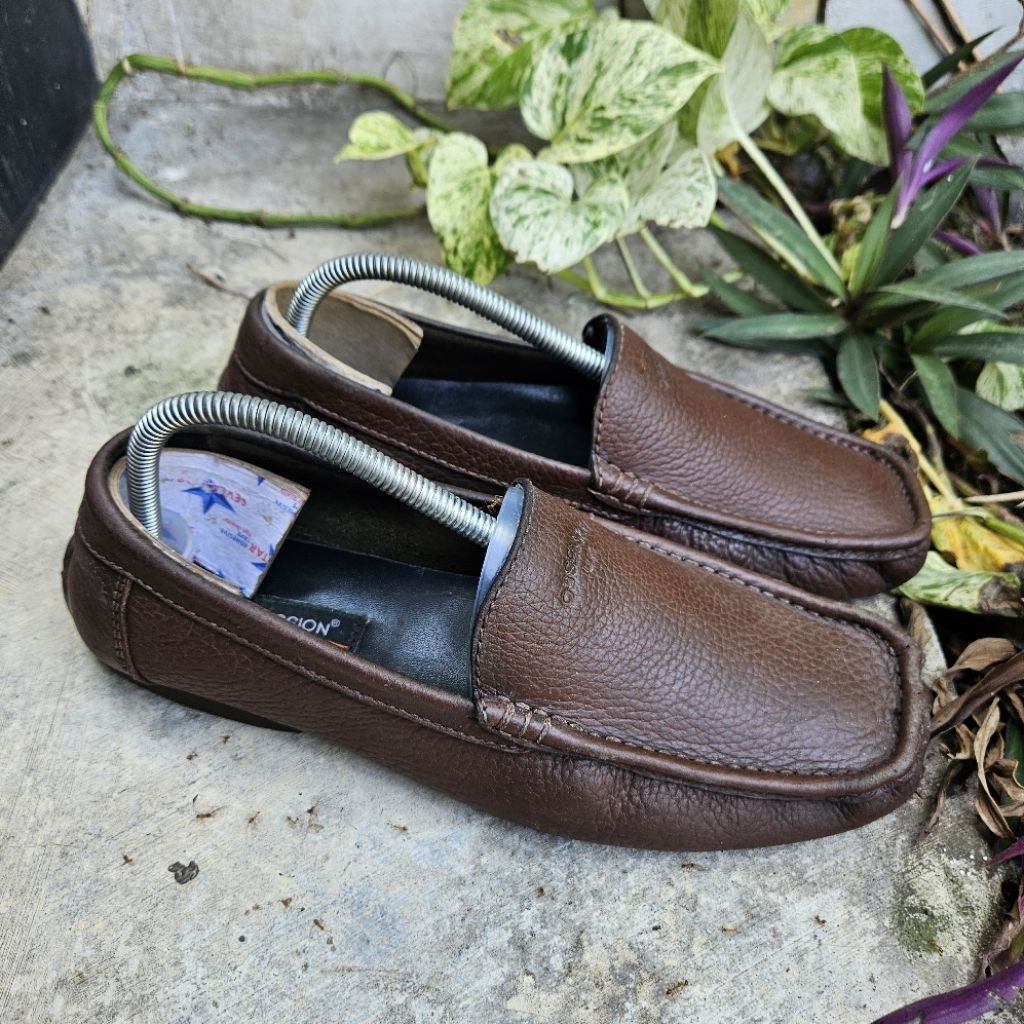 sepatu loafer second obsession size 41(26cm)