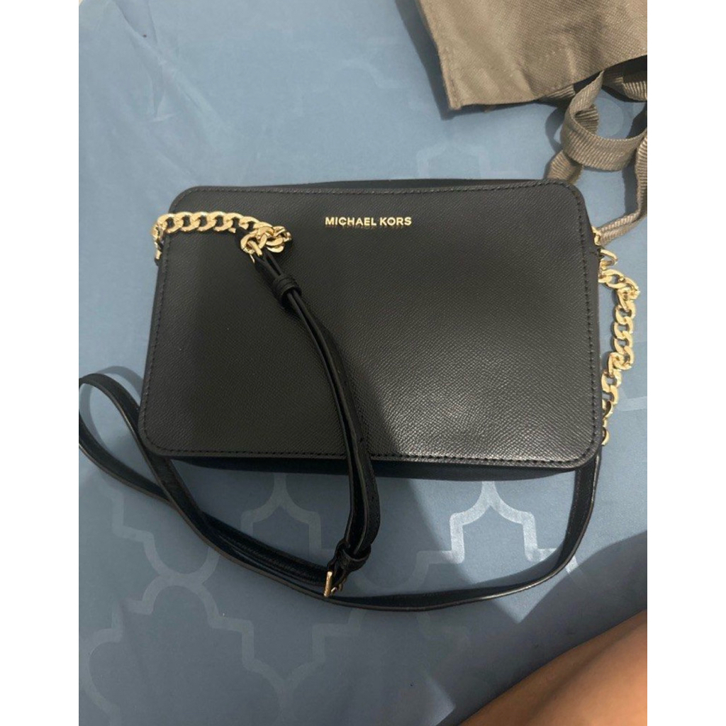 michael kors jetster camera bag