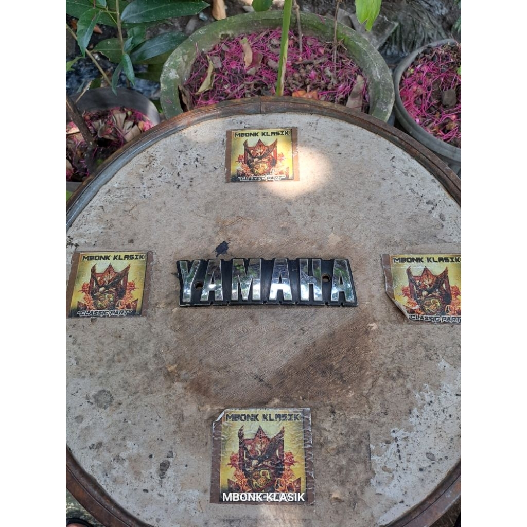 logo emblem tangki rxs rxr yt115 ORIGINAL emblem tangki yamaha rx s yt 115 emblem logo rx spesial rx