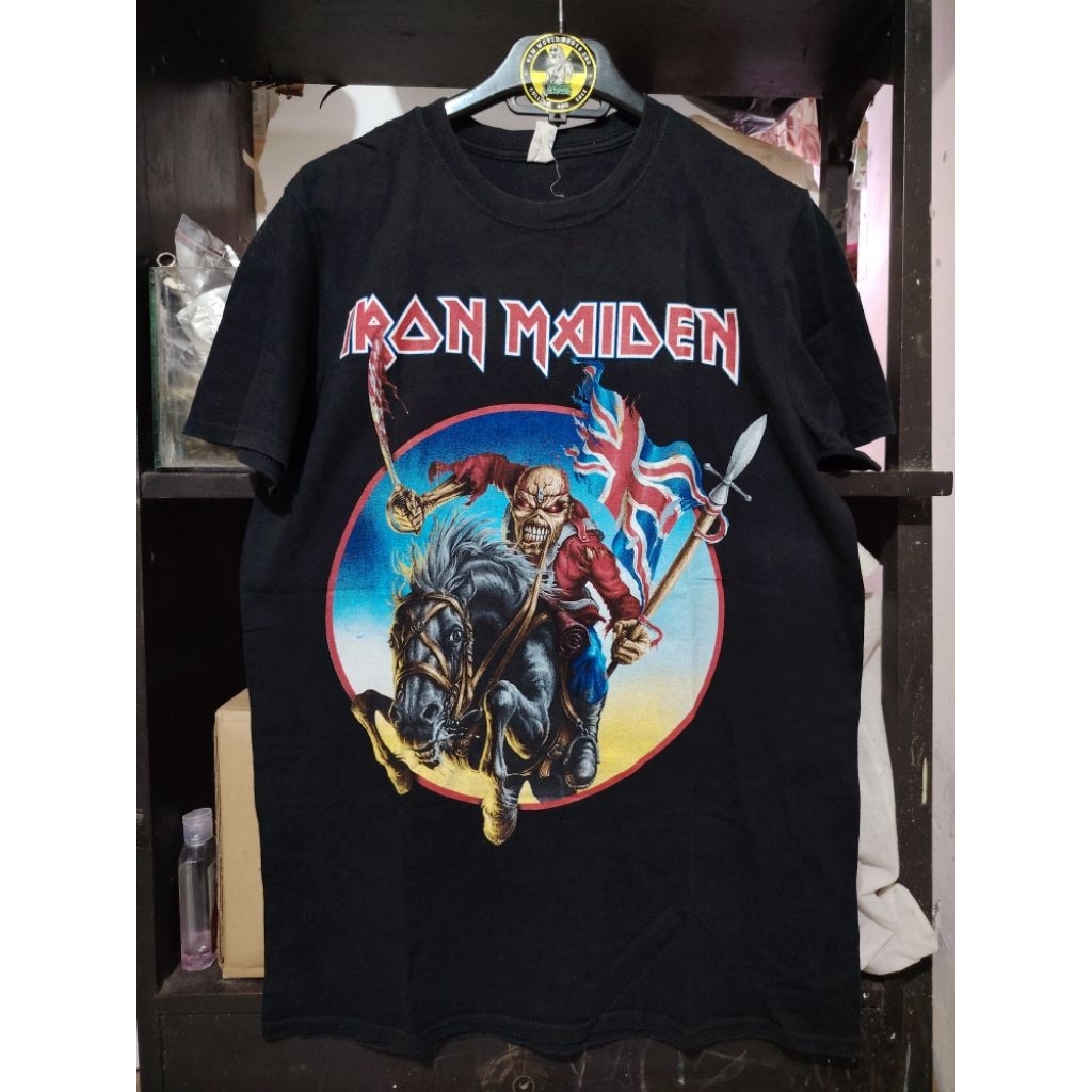 kaos band Iron Maiden - Maiden England Tour 2015