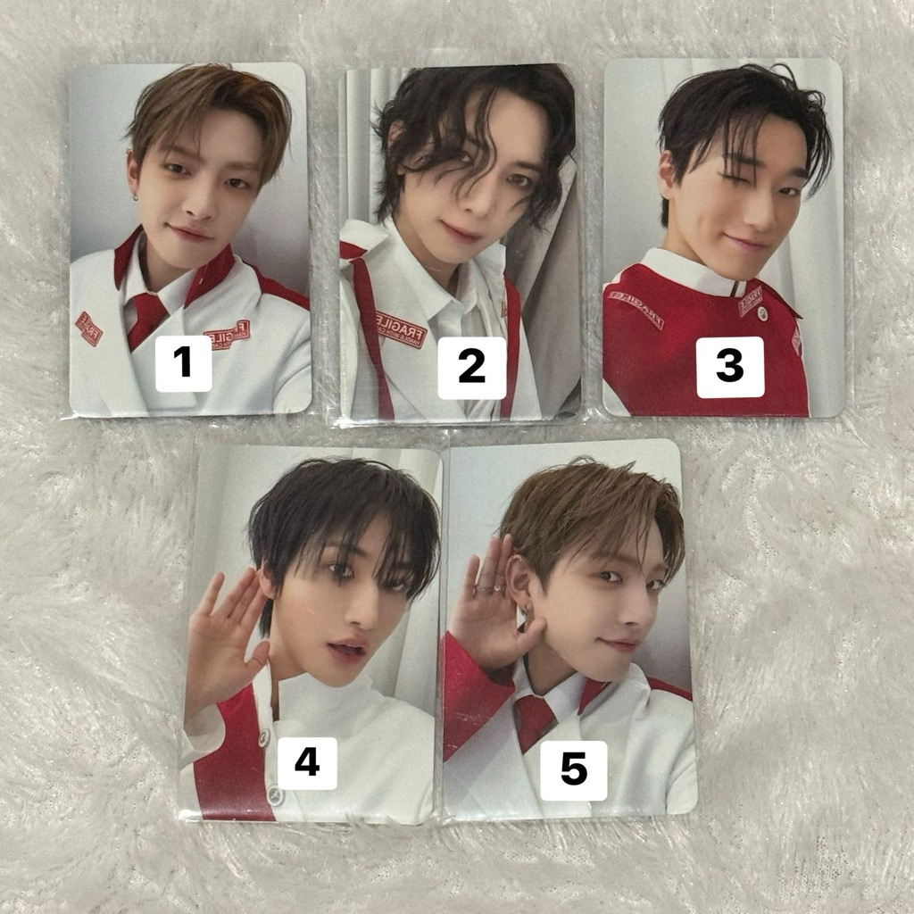 Photocard (PC) Official Ateez Aniteez Hongjoong Seonghwa San Yeosang