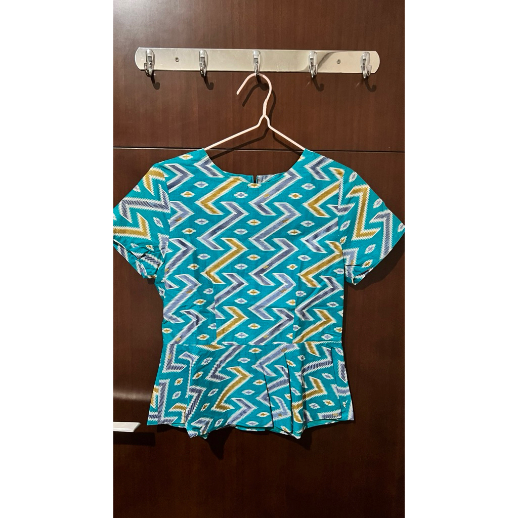 Preloved atasan batik merk Bateeq