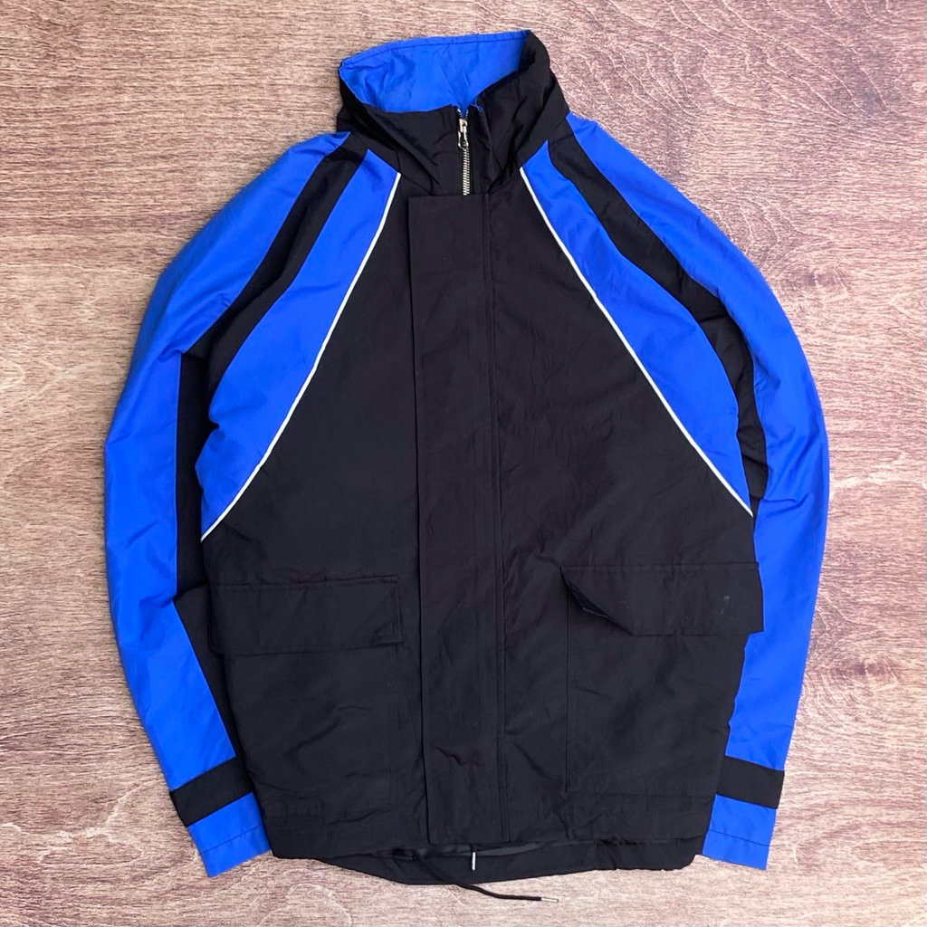 ATTENTION WINDBREAKER JACKET