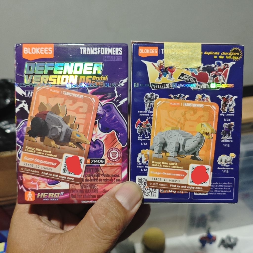 Snarl Stegosaurus Sludge Brontosaurus Swoop Pterosaur OFC Buluke Blokis Galaxy Defender Version 06 0
