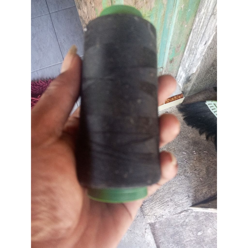 benang jahit obras kiloan