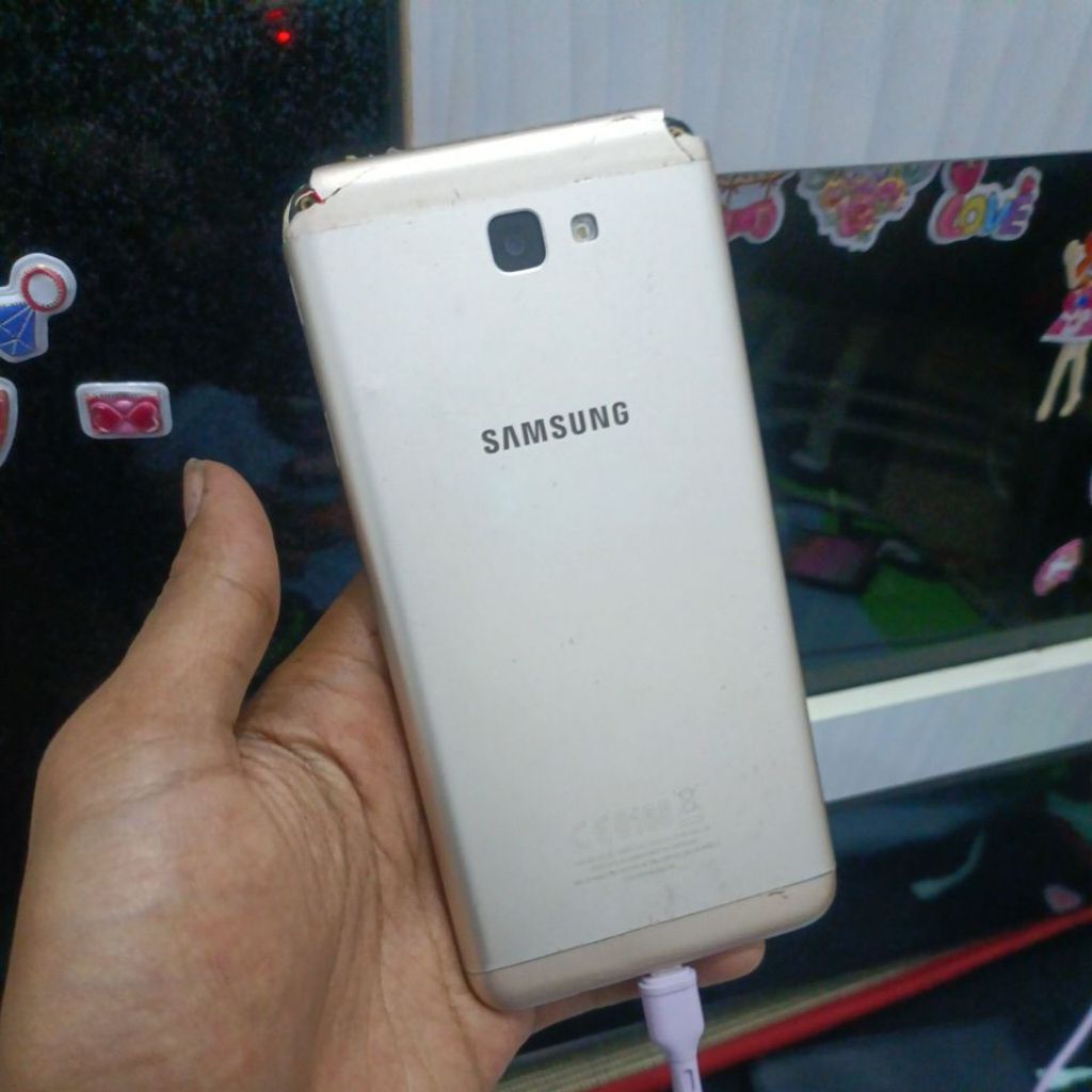 Samsung galaxy J7 Prime mesin nyala