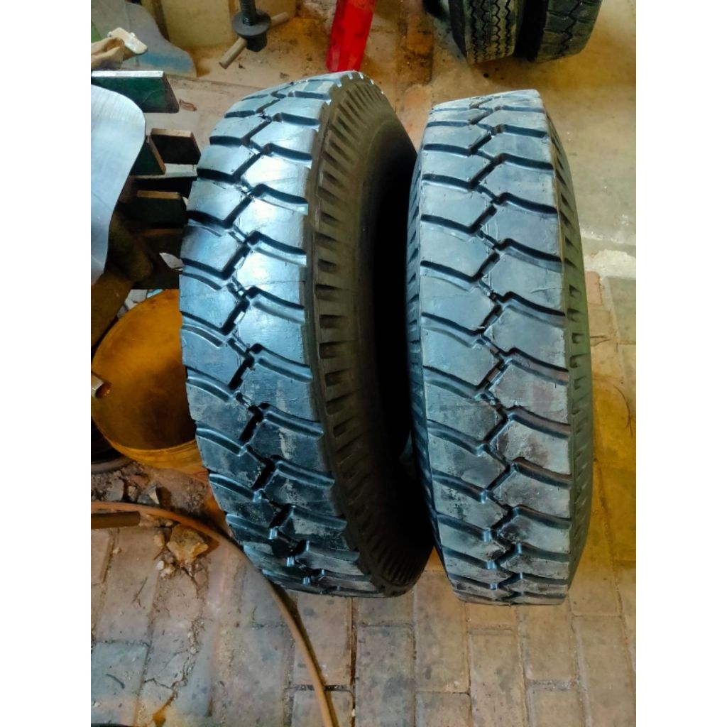 ban truck vulkanisir ukuran 750-16
