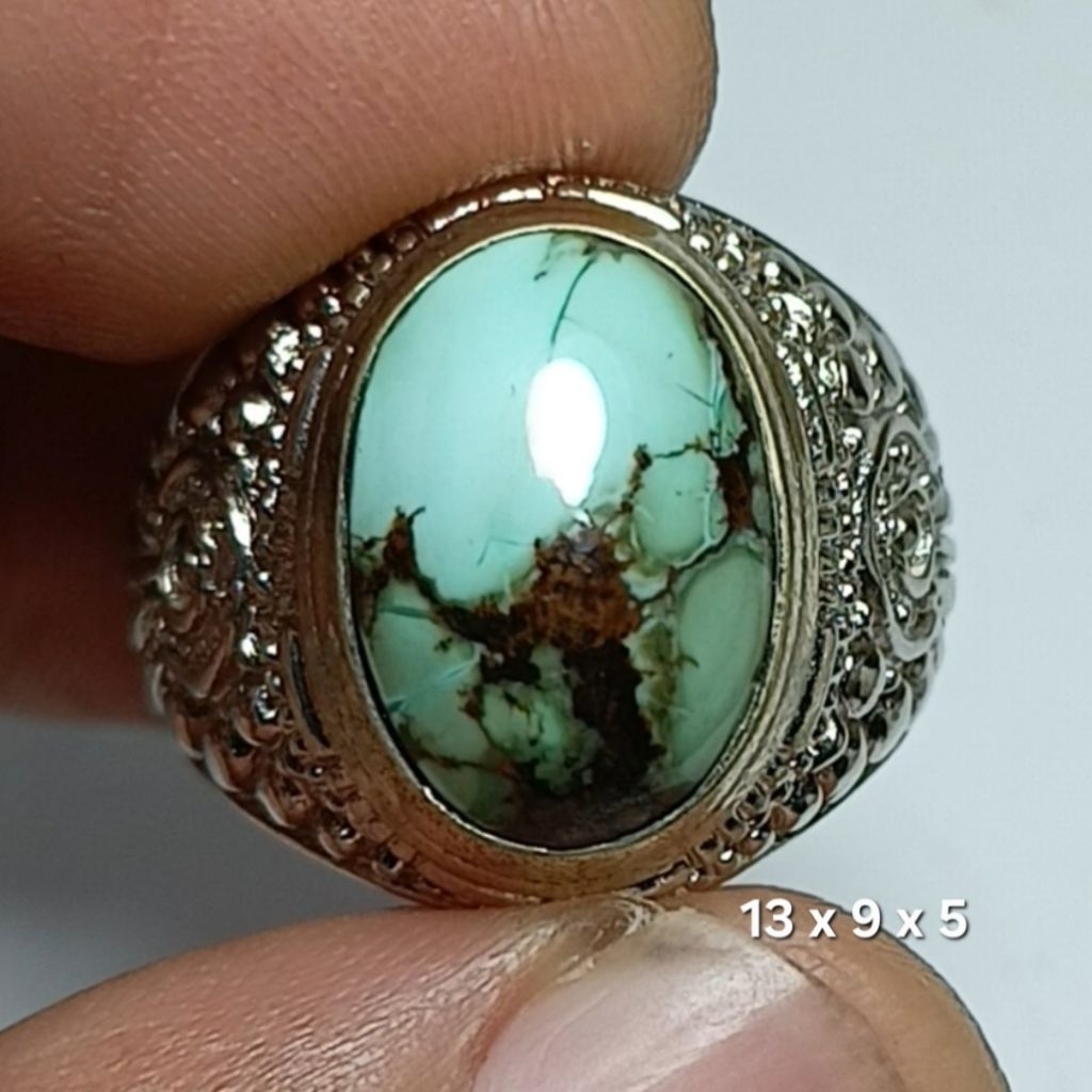 NATURAL BATU PIRUS PERSIA