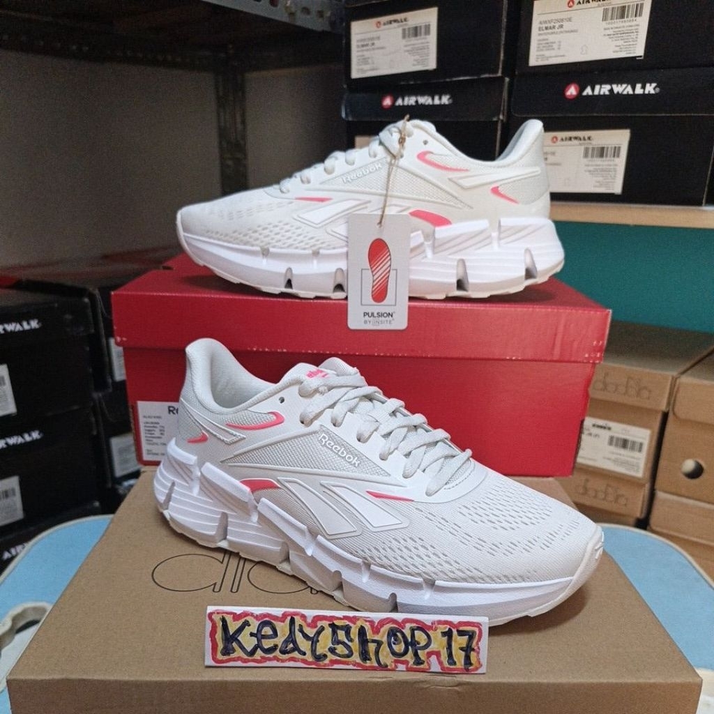 Reebok Zig Dynamica 6 Women White Grey Pink Original