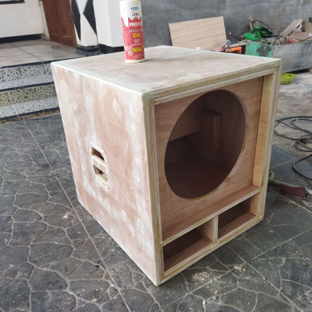 Box speaker miniscoop 15inch 18mm