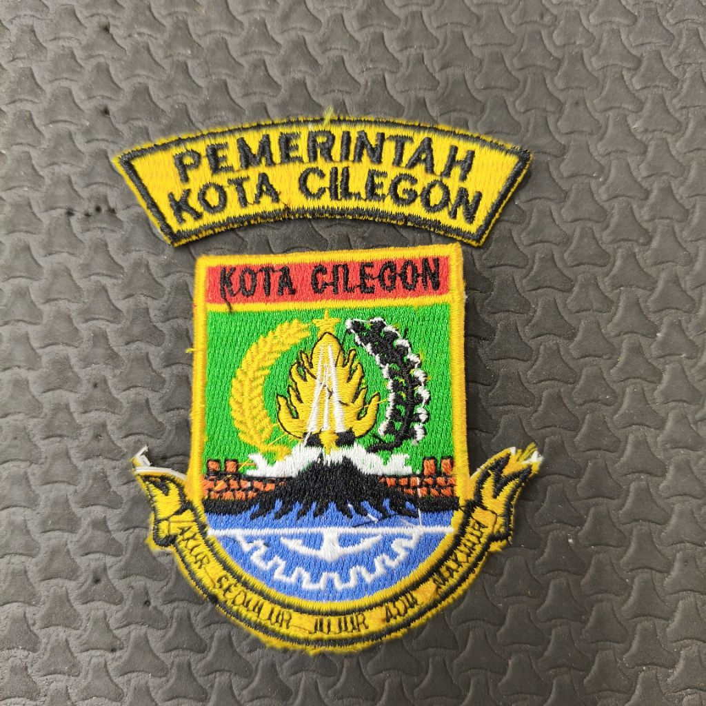 Logo Kota Cilegon BordirPemkot Cilegon BordirEmblem Bordir Logo Kota Cilegon
Bed Pemerintahan Kota C