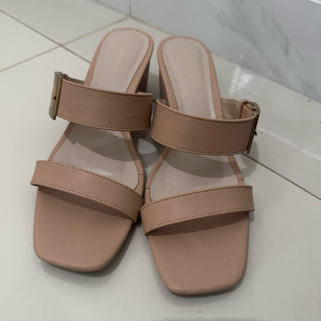 Sendal urban & co
