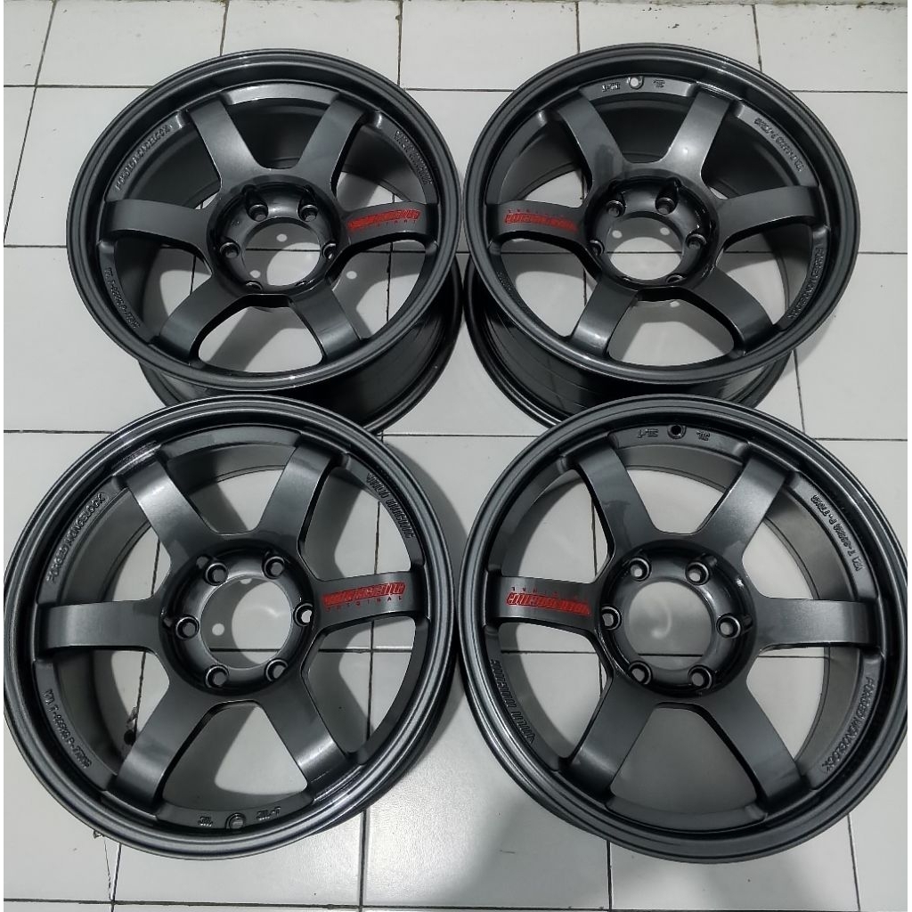 VELG R18 PCD 6x139.7