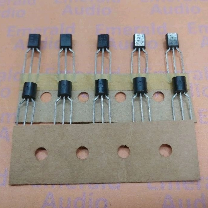 Transistor BF421 Transistor PNP BF421 TR BF421
