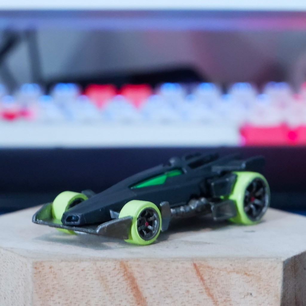 Hot Wheels RD-01 Racing Drones (Custom Acceleracers) Ban CM6 Original Hot Wheels, Bekas, Loose, Prel