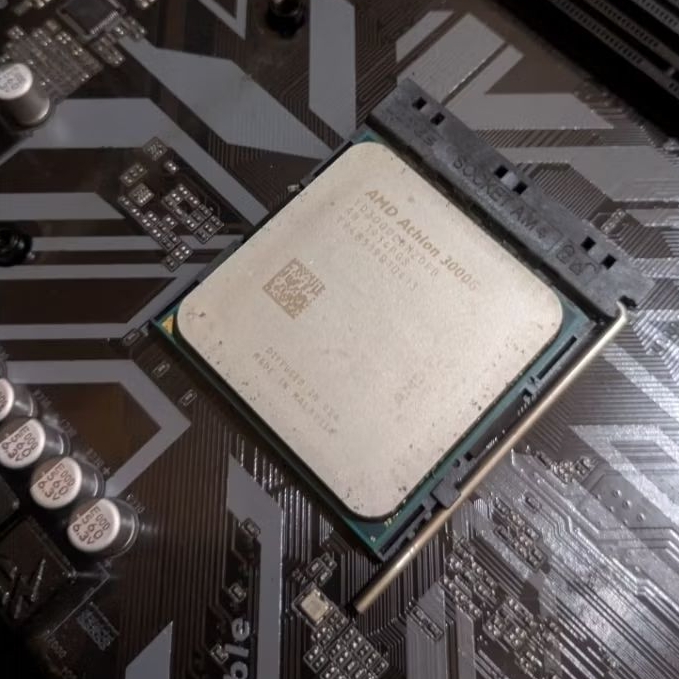 AMD Athlon 3000G |AM4|