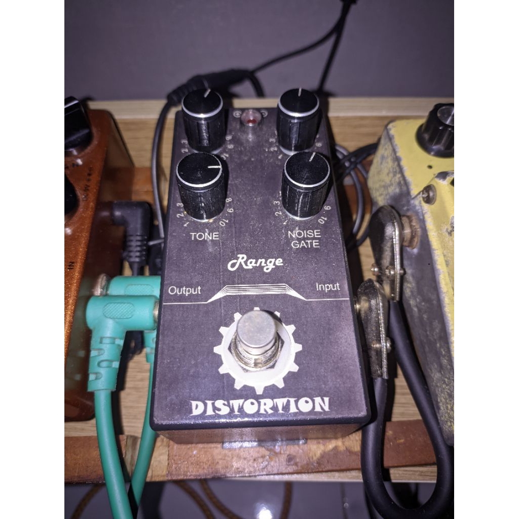 Efek distorsi range