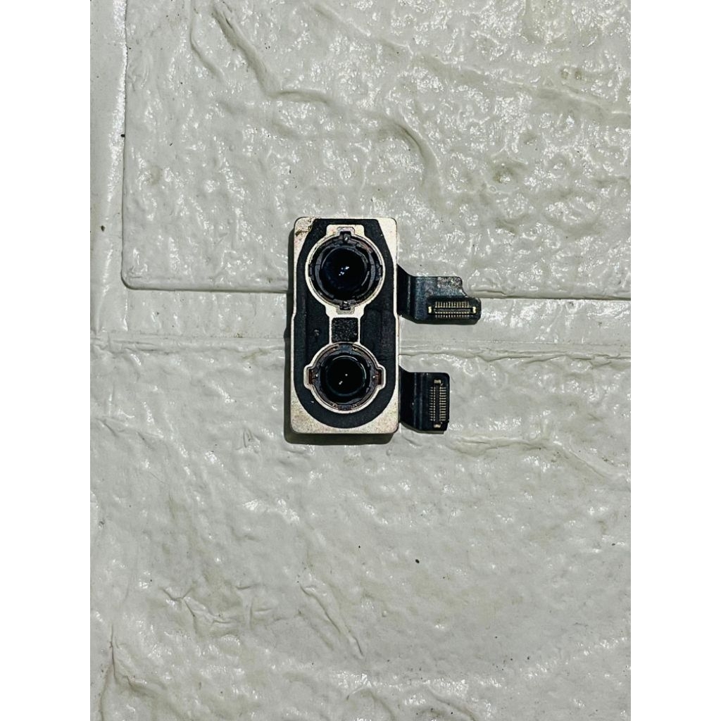kamera belakang ip xs max original apple ada minus