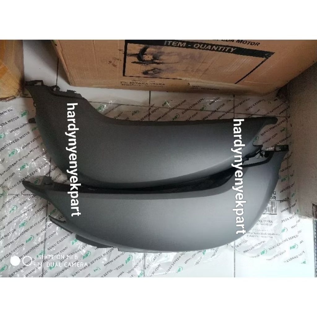 cover set body halus Honda Scoopy esp fi donat metic tahun 2017-2020 warna abu abu doff