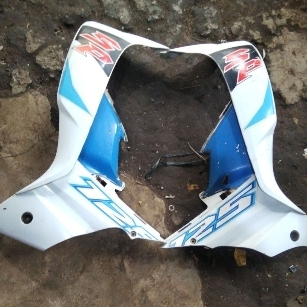 Cover sayap samping Suzuki sugun sp 125 original copotan sepasang