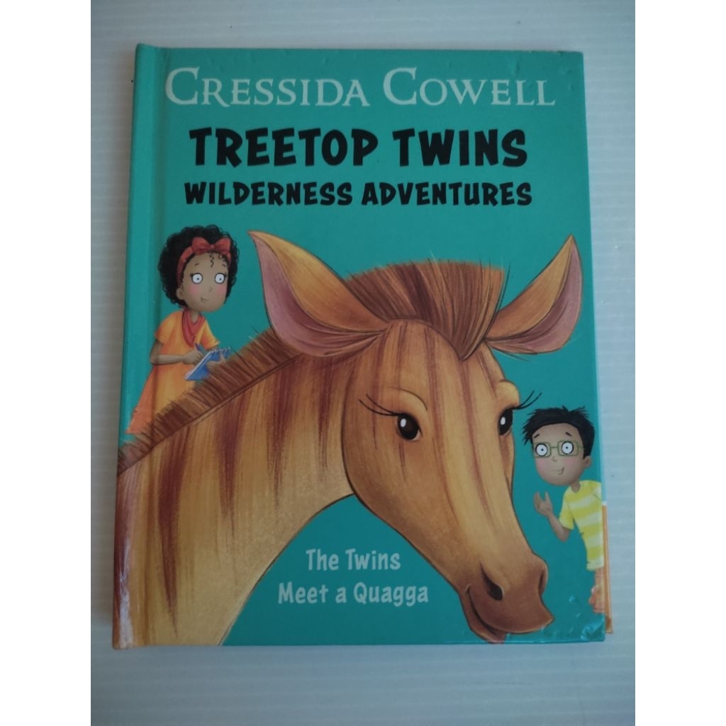 Buku Cerita Cressida Cowell Treetop Twins: The Twins Meet a Quagga