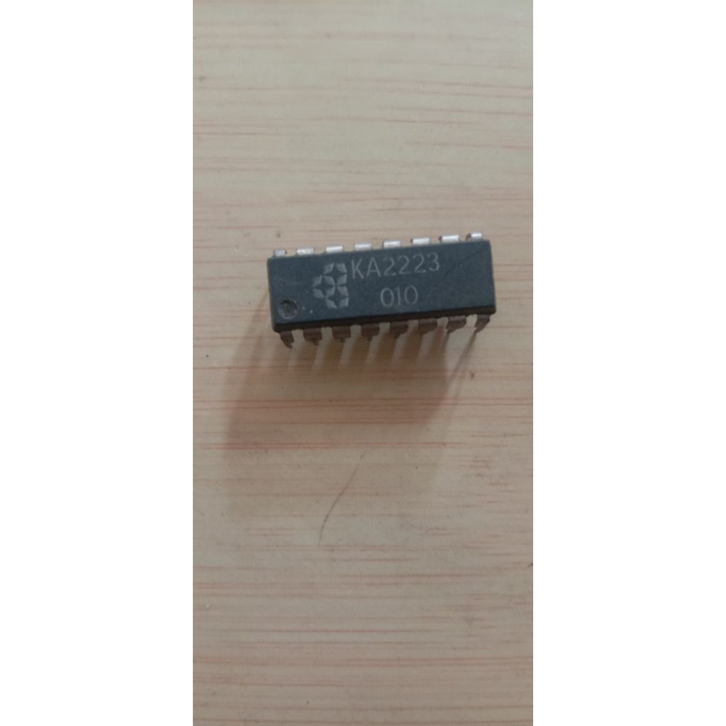 IC KA2223 GRAPHIC EQUALIZER ORIGINAL