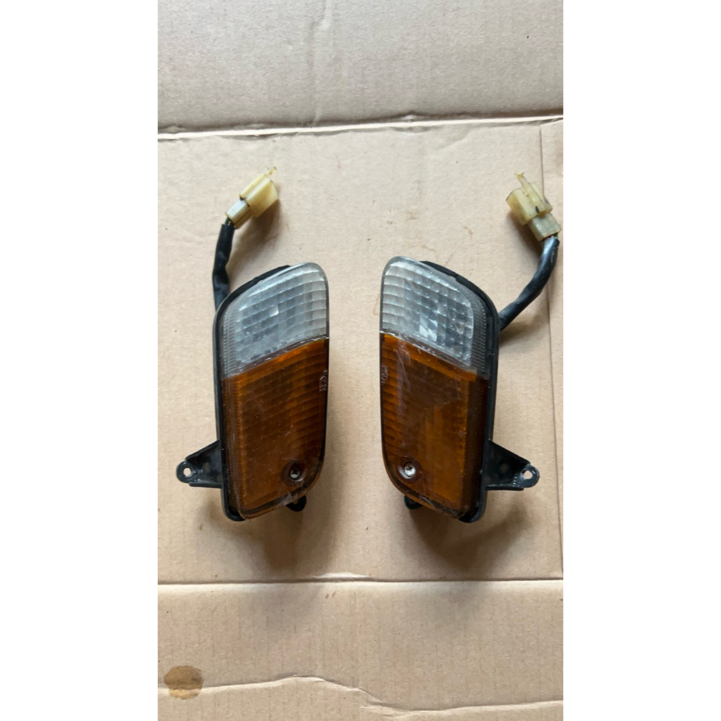 lampu reting astrea grand original//lampu sein astrea grand original //lampu reting astrea grand mur