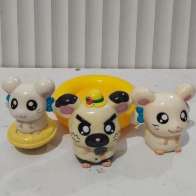 koleksi figur mainan karakter Hamtaro