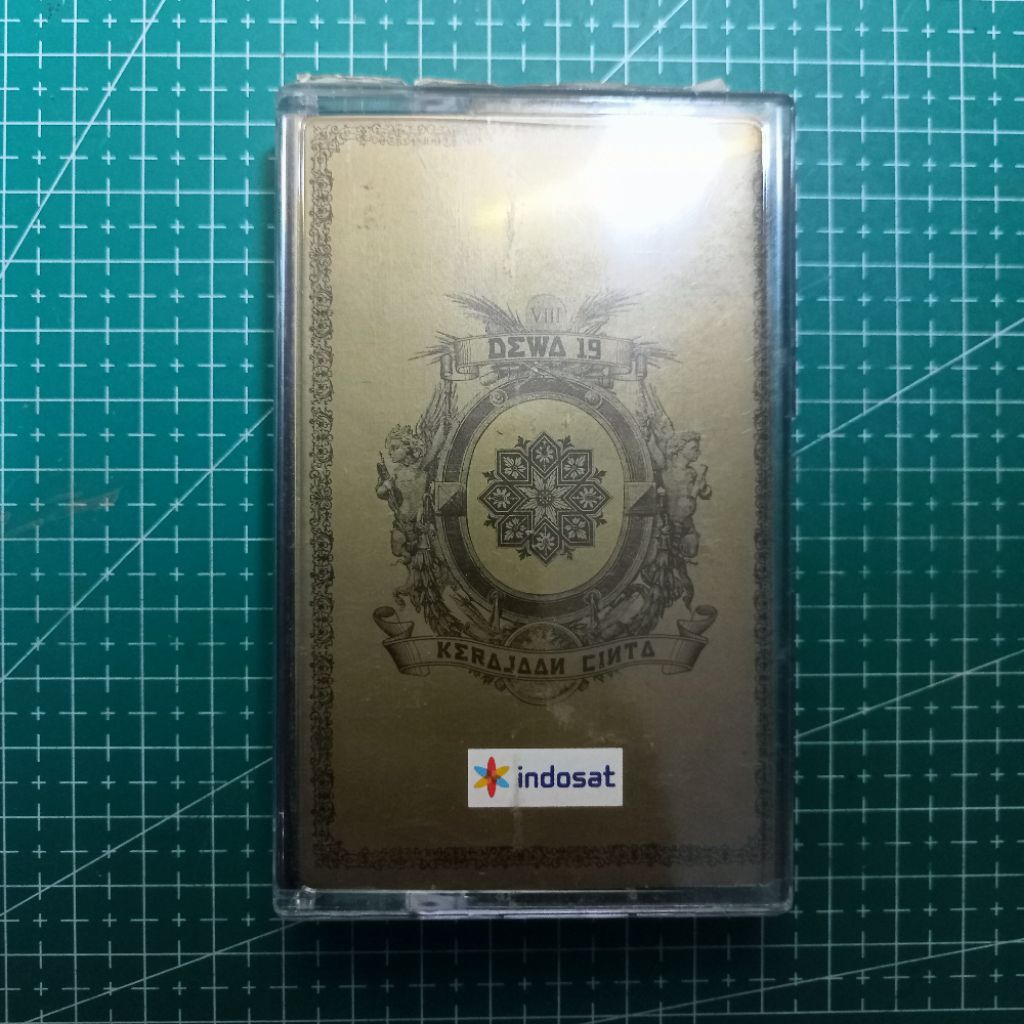 Kaset Dewa 19 - Kerajaan Cinta