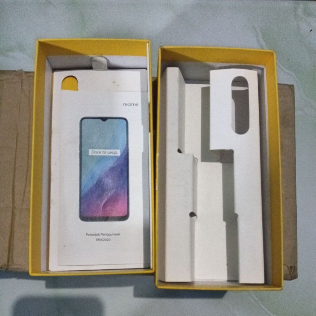 dus hp realme c3 ORI bekas