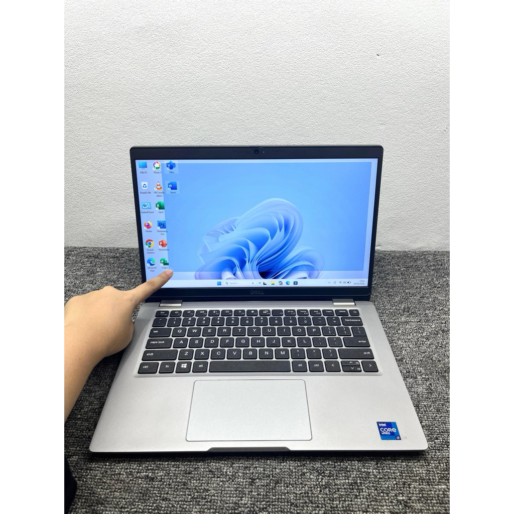 DELL LATITUDE 5320, Intel core i7 Gen 11