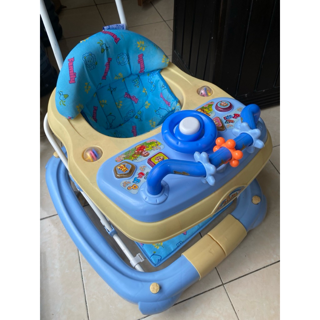 Prewalker bayi Family / Apolo bayi family Preloved bekas