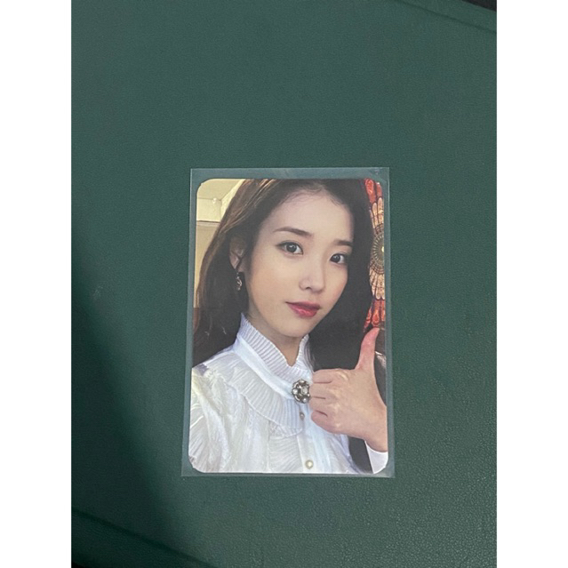 Photocard IU lilac